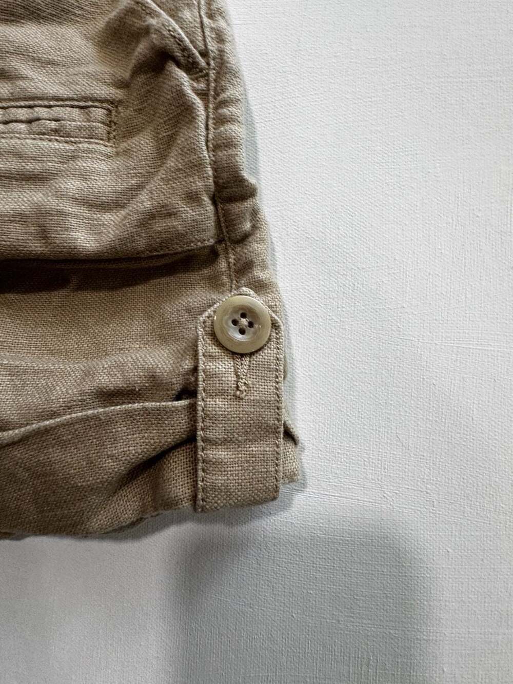 Old Navy Ultra Low Waist Khaki Linen Blend Utility Cargo Shorts - Picture 7 of 10